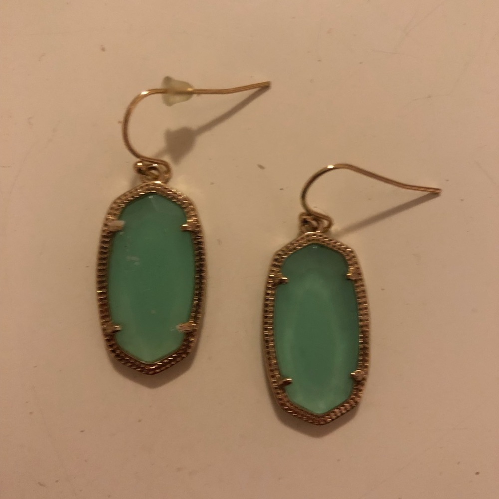 Mini Kendra Scott dangle earrings - Picture 2 of 2